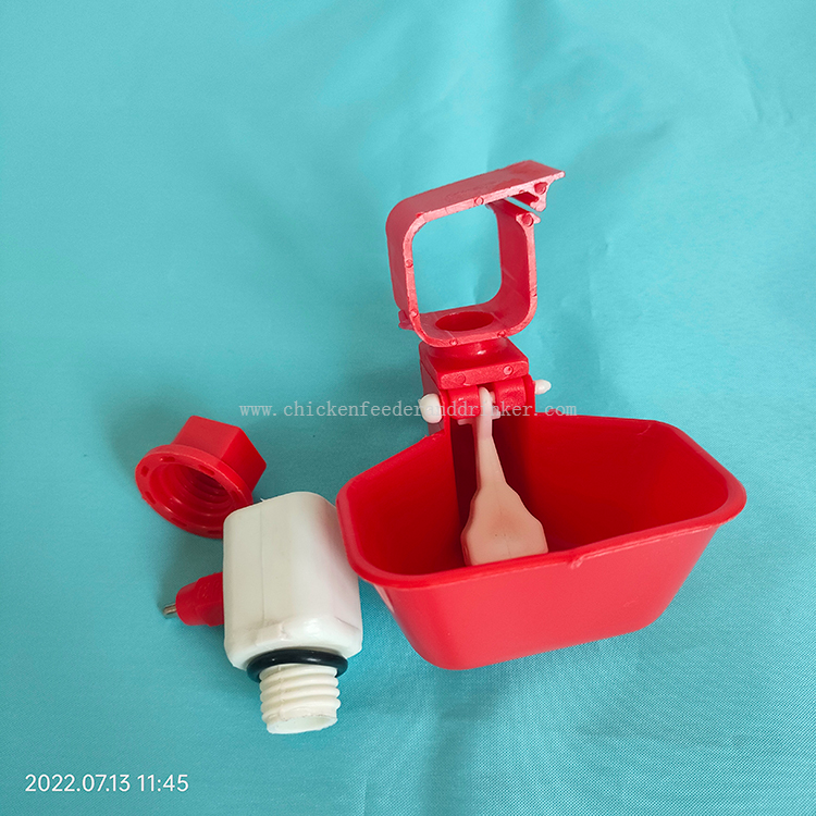 Poultry Farm Equipment Chicken Plastic Water Lubing Nipple Cup Drip Drinker LM-85